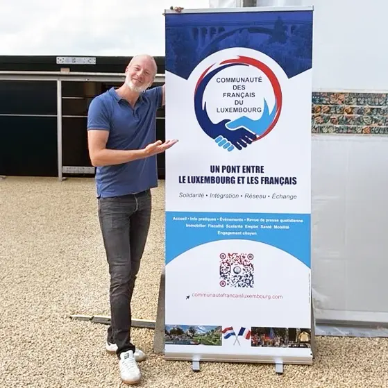 Réalisation d'un rollup par le studio de communication graphique e-conique.
